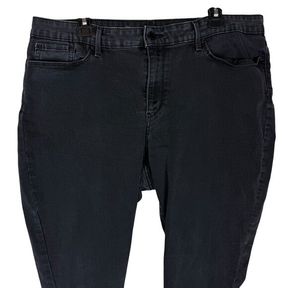 Signature By Levi Strauss Jeans Womens 18 Black Denim Stretch Modern Skinny Leg - Picture 3 of 16